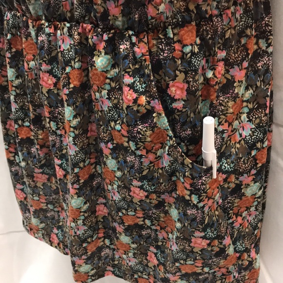 Under Skies- romper - Picture 5 of 9